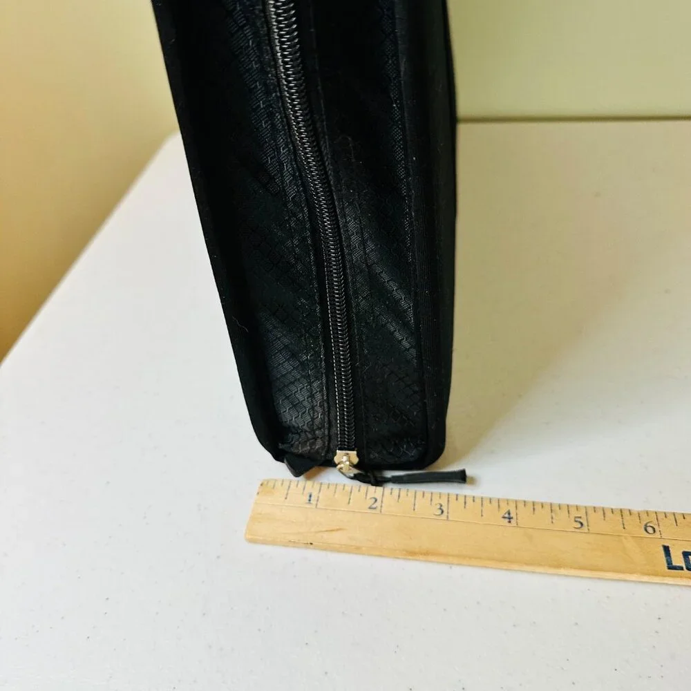 Black Staples 3-Ring D-Ring Zipper Binder Pockets Adjustable Strap
